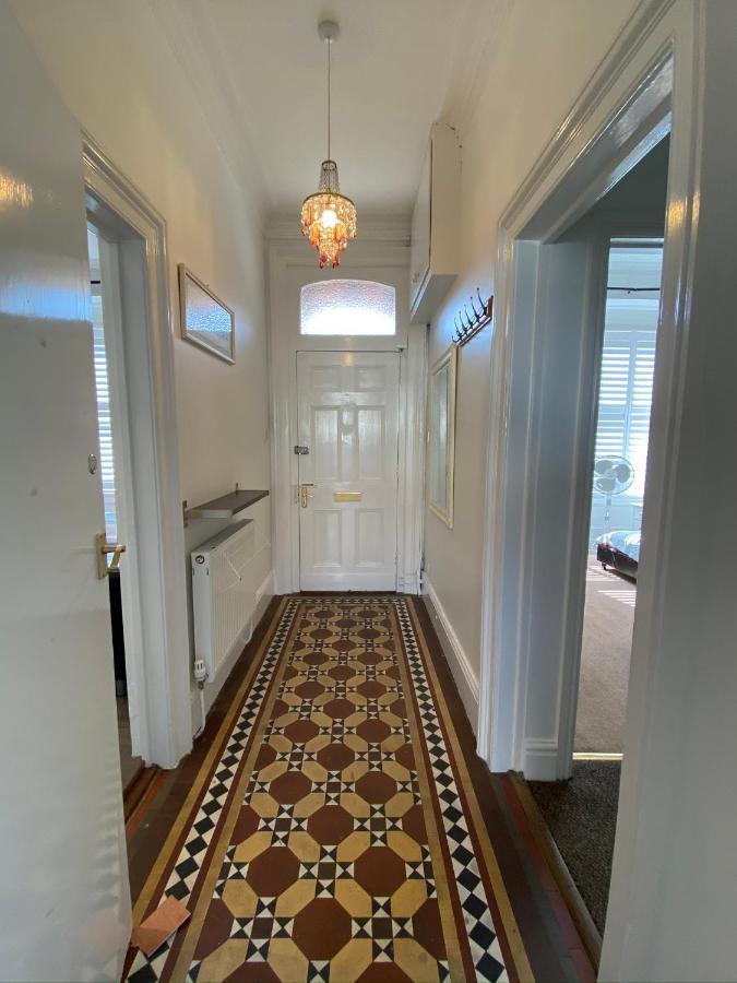 York City Center Apartments With Free Private Parking Extérieur photo