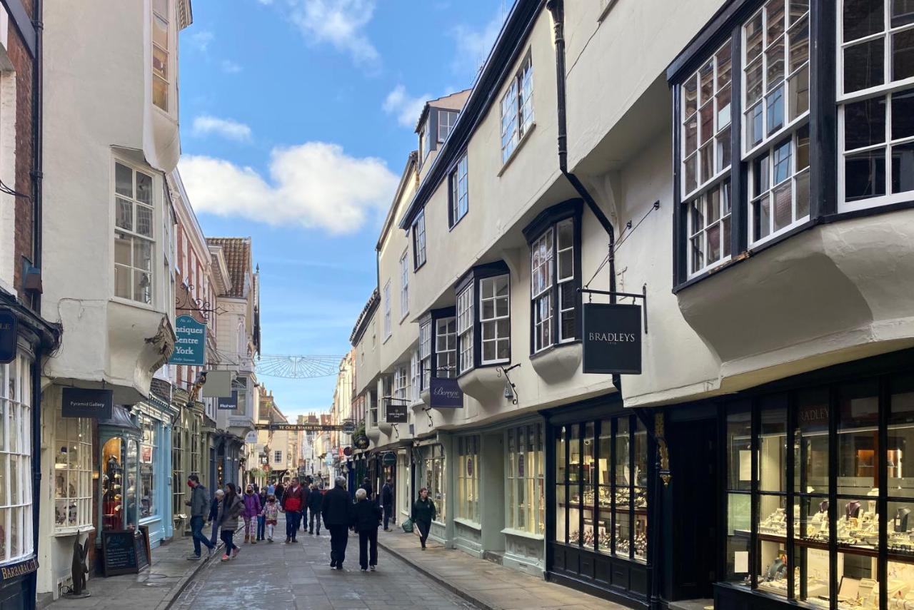 York City Center Apartments With Free Private Parking Extérieur photo